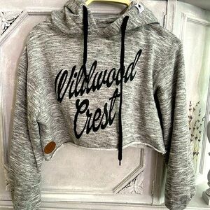 Wildwood Crest - Hoodie Crop Sweatshirt